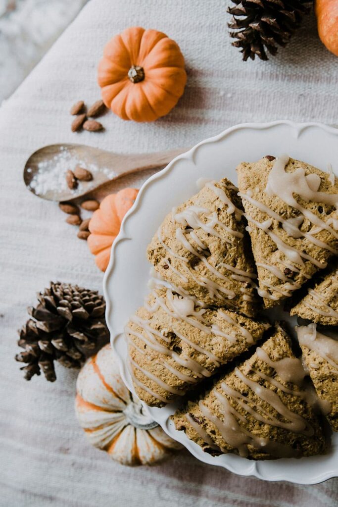 cinnamon roll coffee cake as one of the best easy and cheap gluten free fall desserts